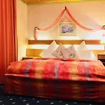 Am Wenzelbach 3*