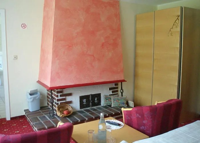 Am Wenzelbach 3* Prüm