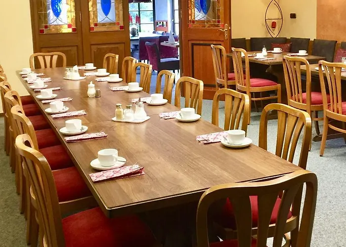 מלון Am Wenzelbach 3*