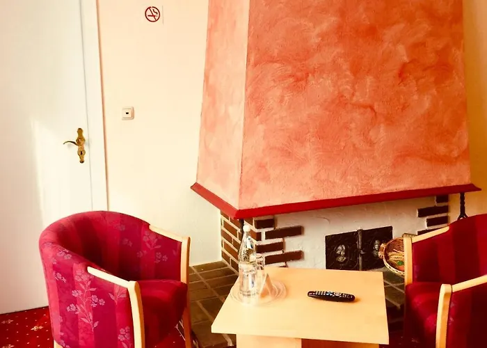 Am Wenzelbach מלון